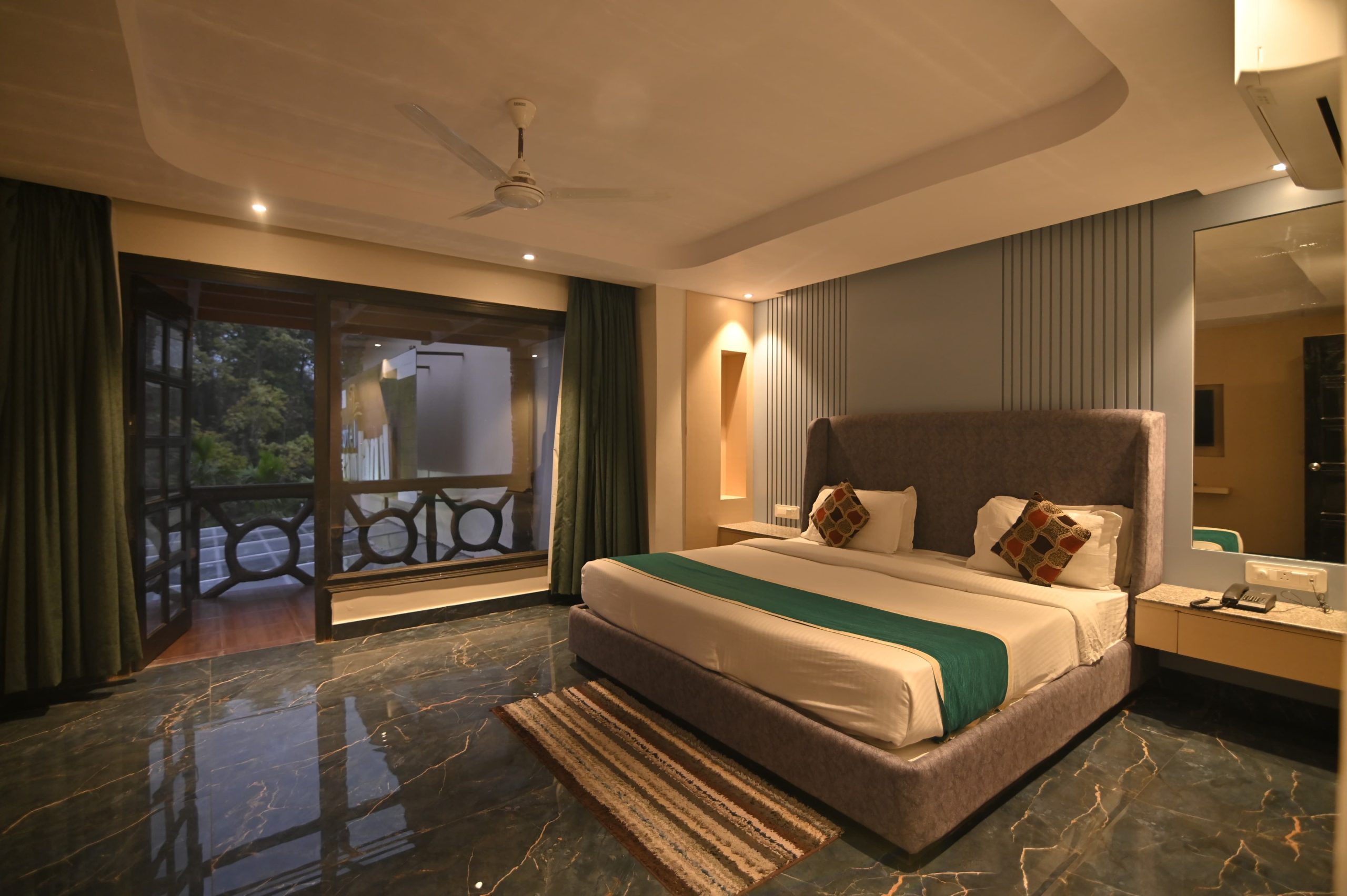 Suite Room
